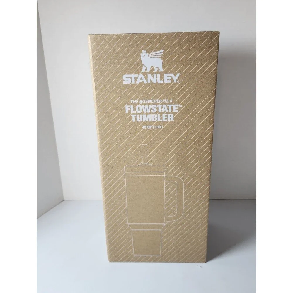 Stanley 40 oz The Quencher H2.0 Flowstate Green